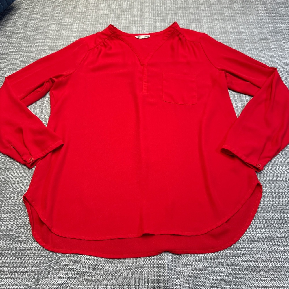 Red Minimalist V Neck Top Large Flowy Holiday Office Wear Layering Classic